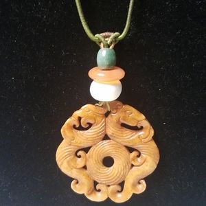 Double Phoenix pendant jade green bead macrame necklace